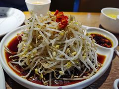 素炒豆芽-姥姥家春饼店(佳亿时尚广场店)