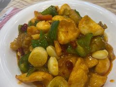 -江城燕子大排档(江汉路步行街店)