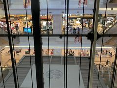 -燕莎友谊商城(金源店)