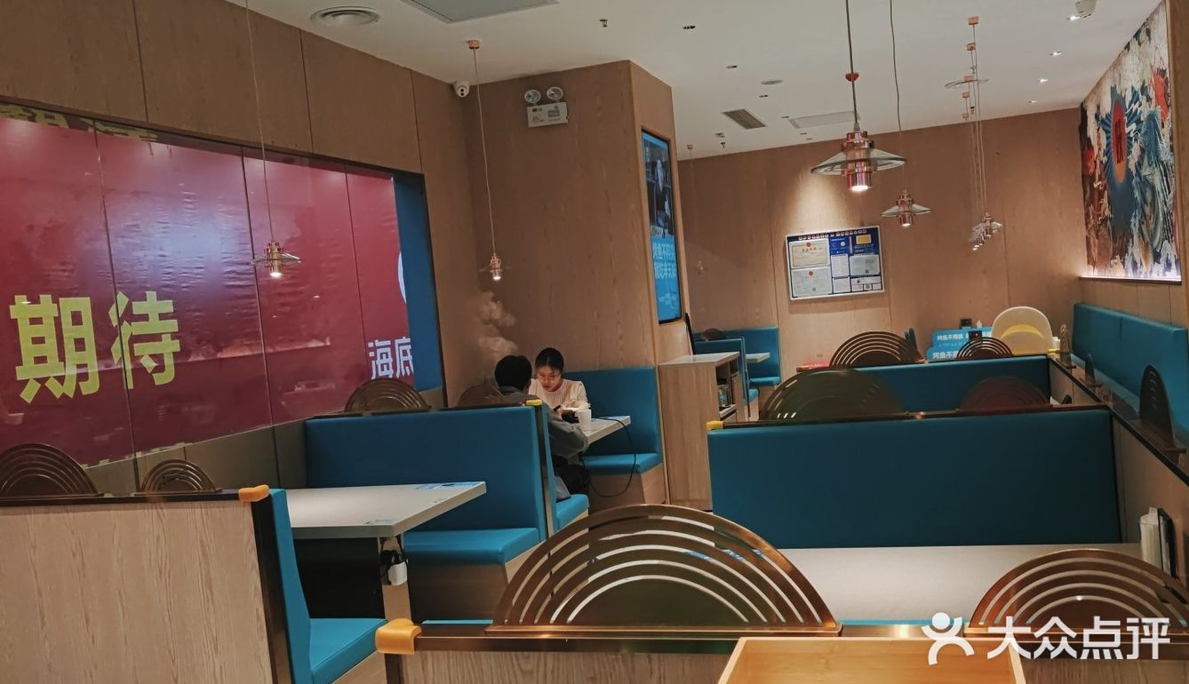 周末带着家人来吃烤鱼,是老顾客了,服务员依旧特别热情