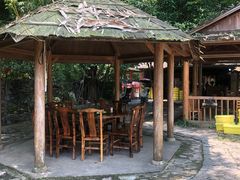 -乡巴佬鼎锅饭