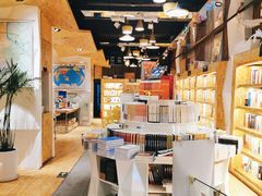 自助取餐区-新华里咖啡书吧(新华书店小寨店)