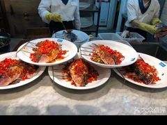 -坛宗剁椒鱼头(河西王府井店)