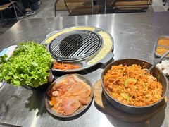 -猪掌柜韩国烤肉(六折店)
