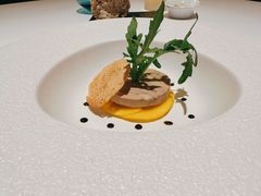 煎芒果配鸭肝胚-AZUR聚(香格里拉饭店)