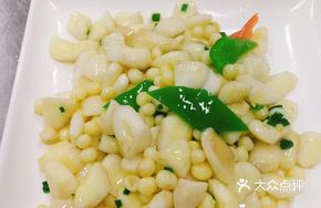 Chicken Head Rice Red Ribbon