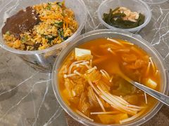 -拌来拌去石鍋拌飯(文鼎店)