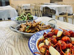 -江城燕子大排档(江汉路步行街店)