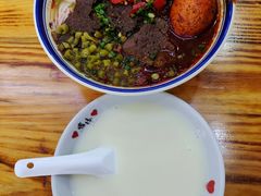 -十里香粉馆(虹桥中路店)