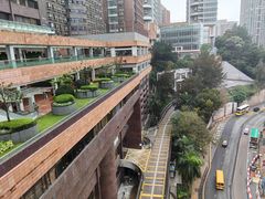 -香港大学