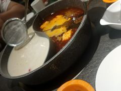 -煲宫猪肚鸡(昆山金鹰国际购物中心店)