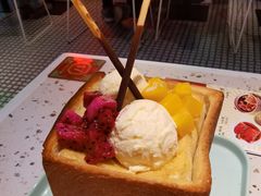 -新田360广场(上海华侨城店)