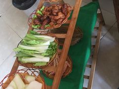 -阿婆情腊排骨火锅(金虹路店)