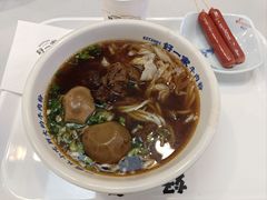 -好一家牛肉粉(山东路家乐福店)