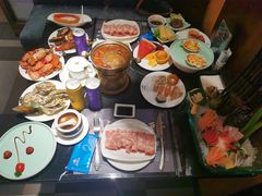 -小天鹅戴斯酒店鲸鲨百汇创作料理