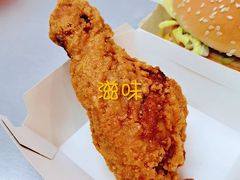 -麦当劳(展览路店)