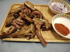 -乡村馕坑肉·烧烤·新疆菜·本地人更爱吃(阿勒泰首店)