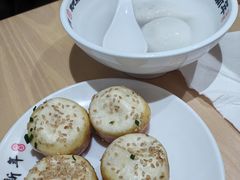 -朱新年·苏式汤团·面点(北寺塔店)