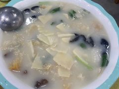 金牌全家福-春水锅贴·传统鲁菜(大明湖店)