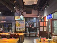 -马路牙子烧烤音乐酒馆(望京店)