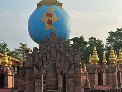 -一寨两国风景区
