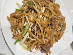 -香港新发烧腊茶餐厅(水围店)