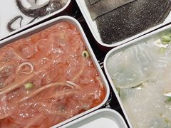 -钢管厂五区小郡肝串串香火锅(人民广场店)