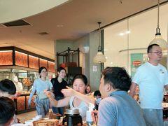 -荣小馆(椒江青悦城店)