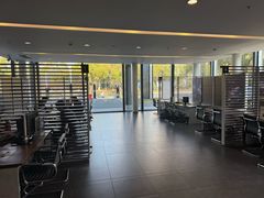 -上海可达汽车销售服务有限公司