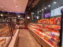 -巴黎贝甜(大宁国际商业广场店)