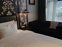 -万泊酒店(长沙五一广场国金中心店)