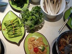 -一叶一世界·素食餐厅(锦华万达店)