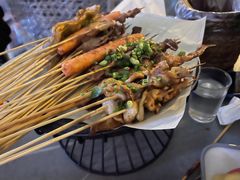 -何师烧烤Pro ·江湖川菜·小龙虾·精酿(太古里旗舰店)