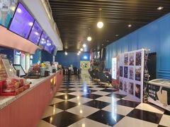-完美世界影城(昆明翡翠湾店)