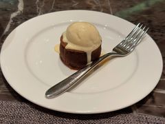 -前海华侨城JW万豪酒店·都会尚膳自助餐厅·熟成牛排海鲜酒水畅飨