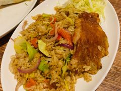 -玛格萝妮(汇智国际商业中心店)