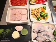 -海底捞火锅(银泰中心店)