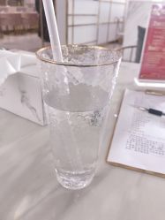 -初颜品佑肌肤管理