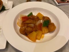 鲜果咕噜肉-厦门朗豪酒店 · 明阁中餐厅