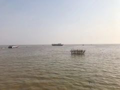 -洞里萨湖