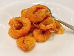 油爆红头虾-世博源公馆·本帮融合菜·主题包厢·江景餐厅
