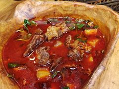 -老滇山寨•云南特色菜•地方菜•民族风情歌舞表演(金碧店)