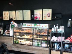 -星巴克(七宝领展广场1F店)