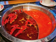 -憨孃孃·重庆老火锅(红山黑金店)