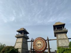 -茅山东方盐湖城景区