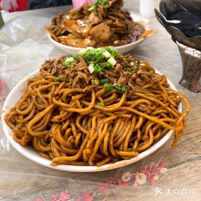 双宝红油牛系列牛肉拌面图片