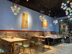 -欧提汗·新疆餐厅·清真(银都路店)