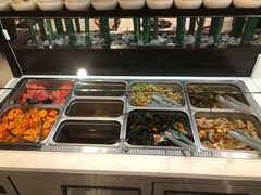 -DaLongYi Hot Pot 大龙燚火锅