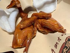 -鸽子侯·家宴·平价海鲜(市图书馆店)