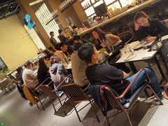 -洛缦音乐餐厅(工业展览馆万象城店)